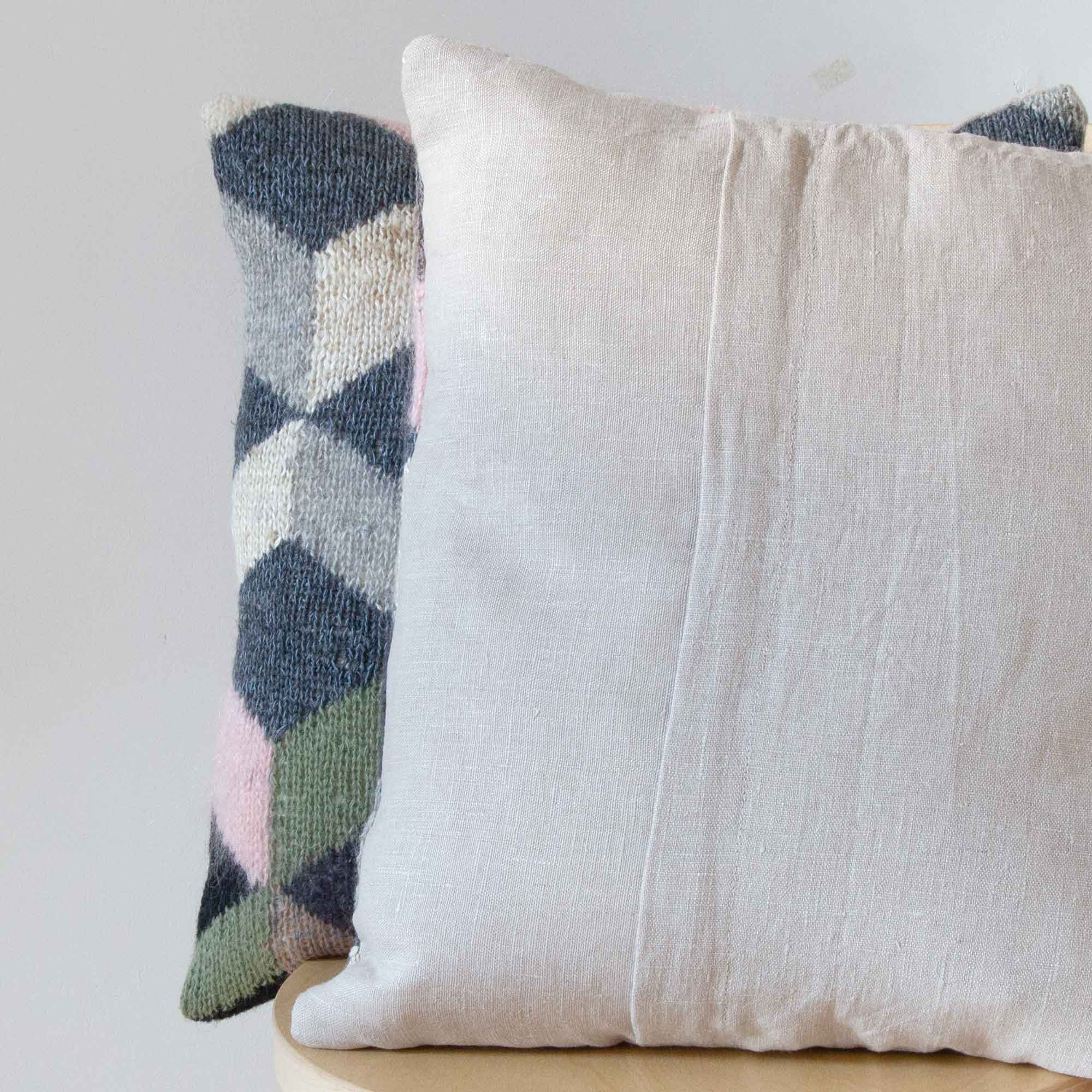 Unika pudebetræk håndstrikket, rhombille-mønster, bagside,  RosenbergCph