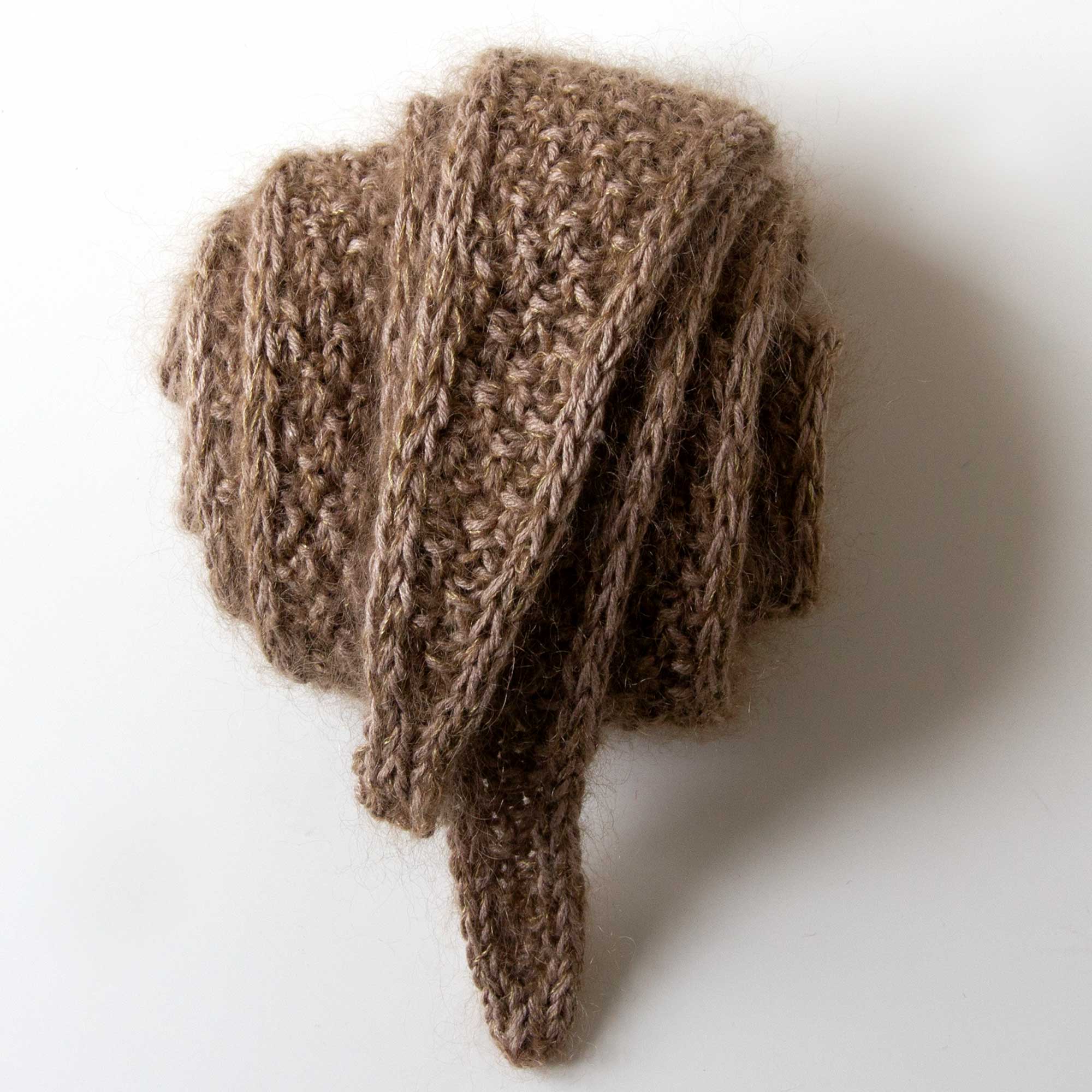 Tørklæde, brunt, strikket silke/mohair, rullet sammen, RosenbergCph