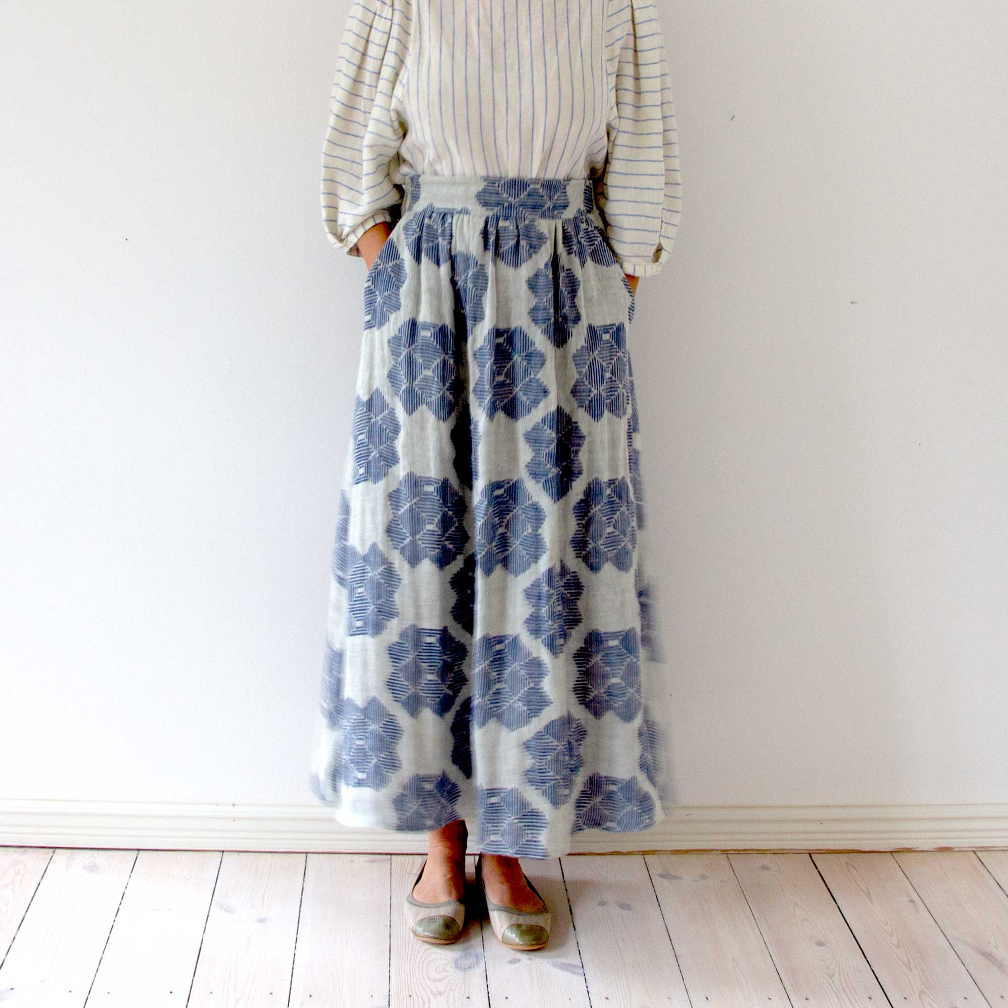 Linen skirt - blue desert rose