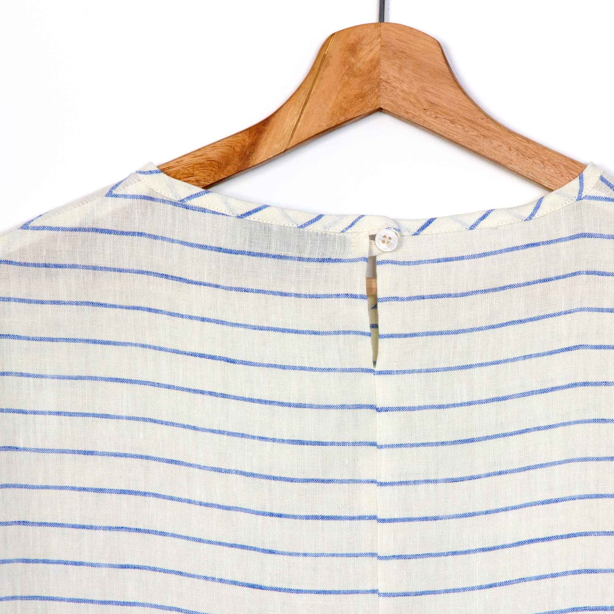 Hør-top med himmelblå striber, lukning ipå bagsiden, RosenbergCph