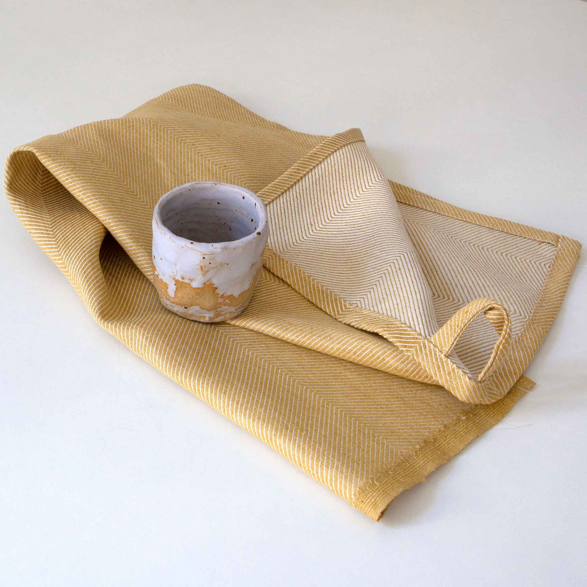 Tea towel, linen/cotton hay yellow design by Anne Rosenberg, RosenbergCph