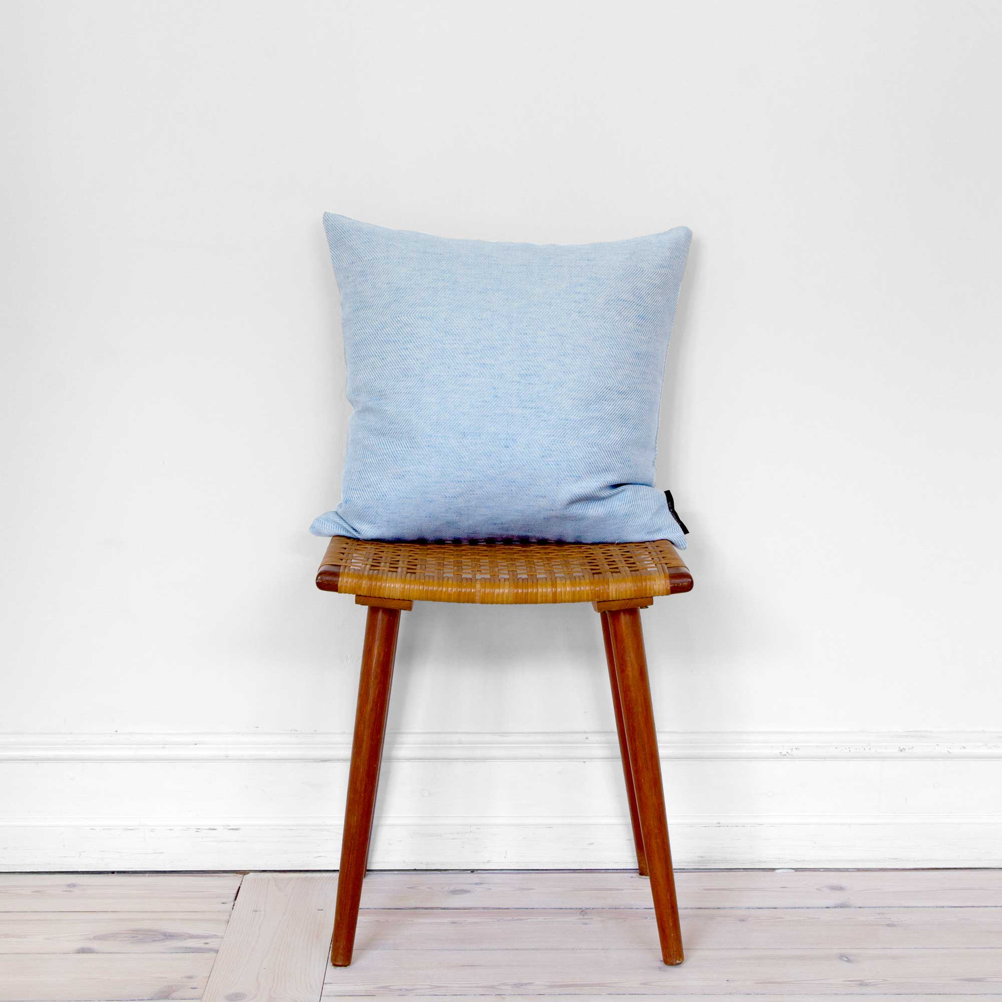 Square cushion linen/cotton Sky Blue, design by Anne Rosenberg, RosenbergCph