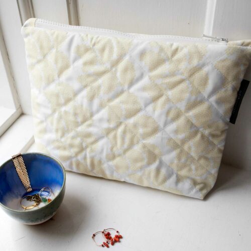 Obi yellow, quilted purse, limited edition, organic cotton, design by Anne Rosenberg, RosenbergCph
