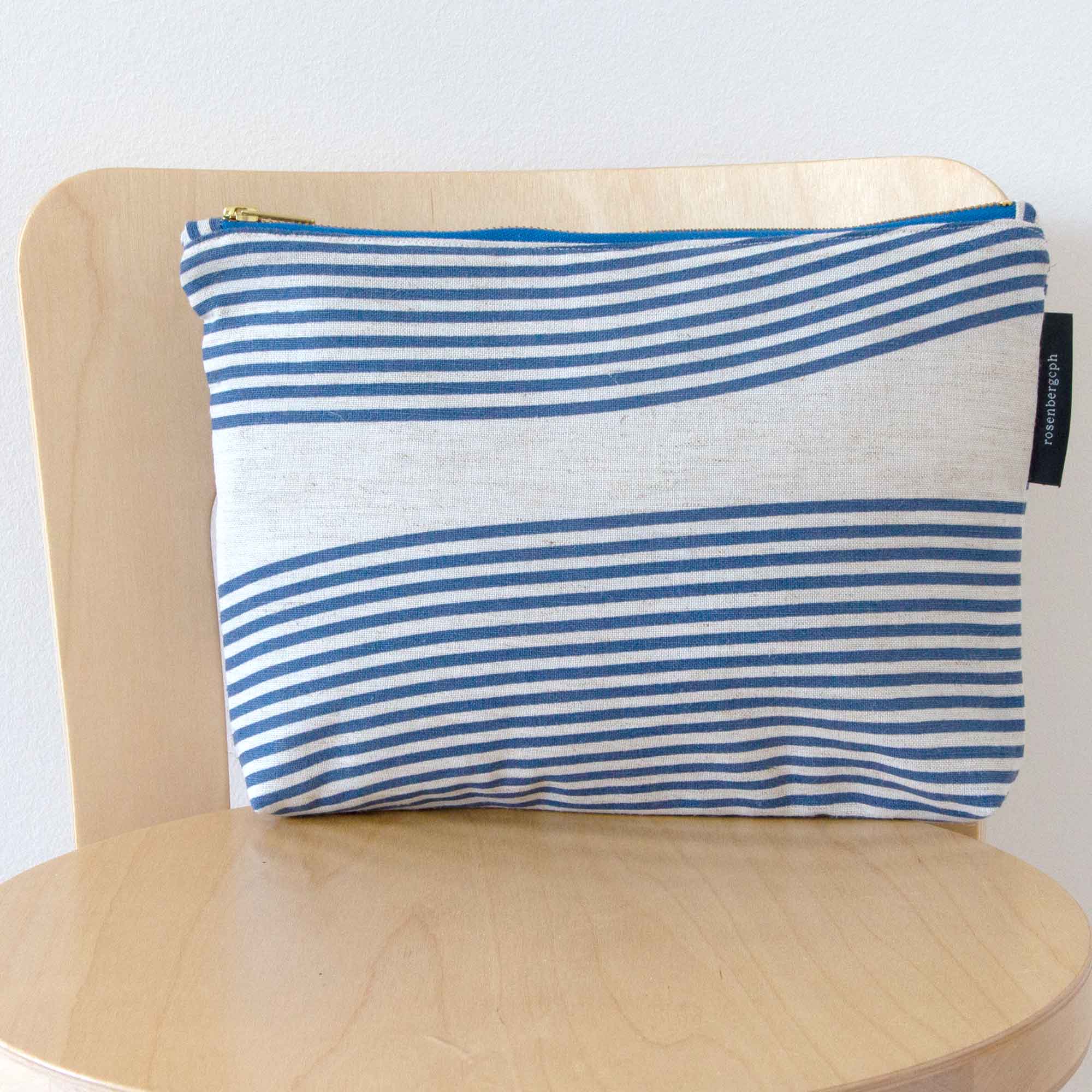 CTRL purse, River blue, design Anne Rosenberg, RosenbergCph