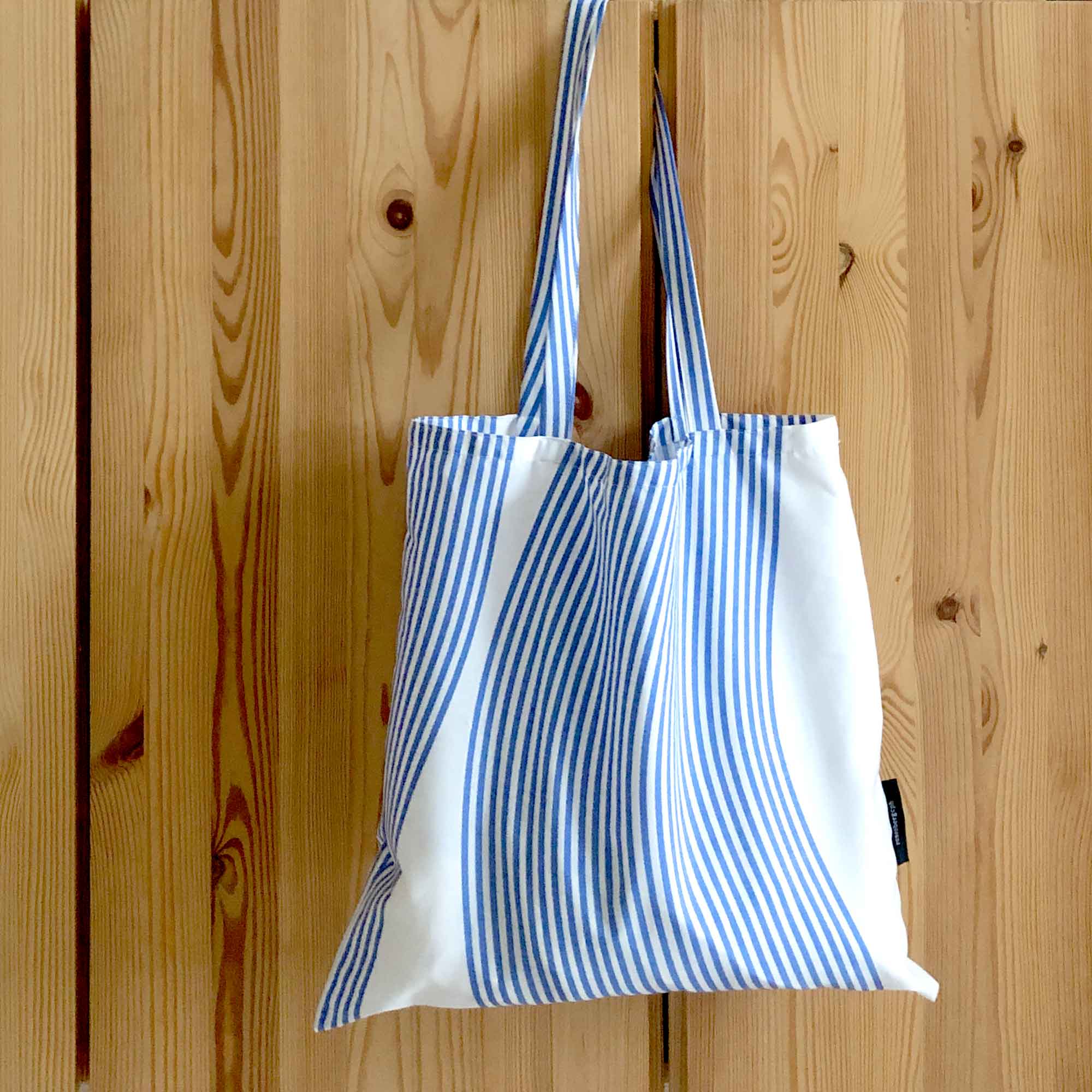 Shopping bag, River blue, organic cotton, printed and sewn in Denmark. Design Anne Rosenberg
