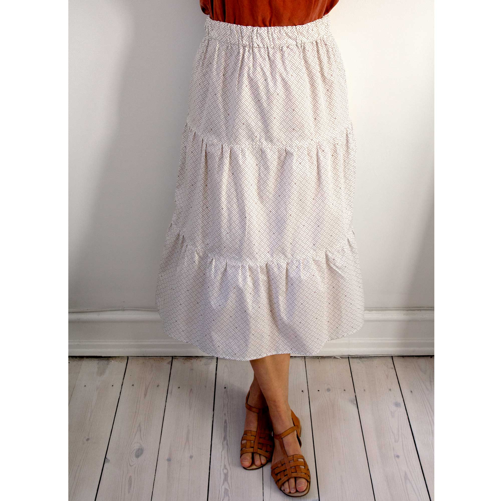 Sonya skirt, Weave ash brown, design Anne Rosenberg, RosenbergCph