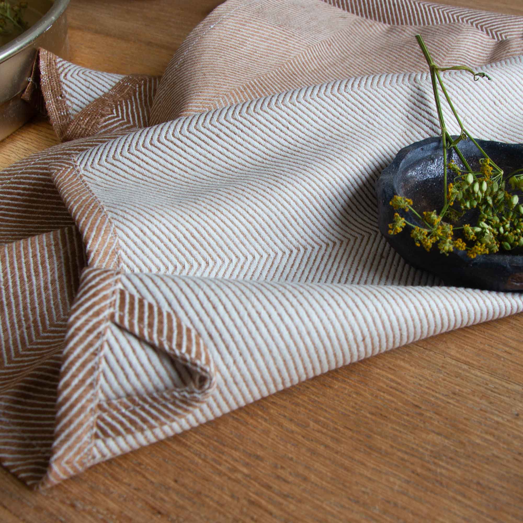 Tea towel, Almond, linen/cotton, design by Anne Rosenberg, RosenbergCph